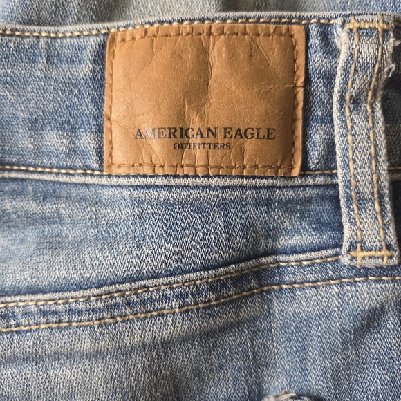 ⭐️American Eagle Blue Distressed Jeggings Size 4 - Picture 4 of 6